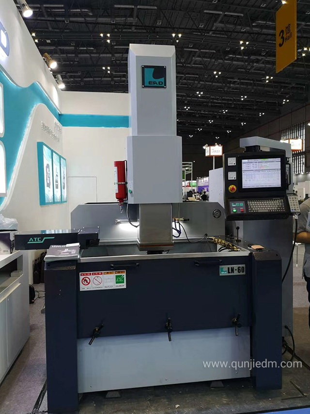 Ⱥ���R��𻨙CLN-60