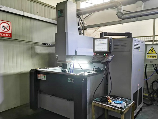 Ⱥ��CNC�R��𻨙C(j��) LN60���C(j��)�{(di��o)ԇ��ɣ�����ʹ��