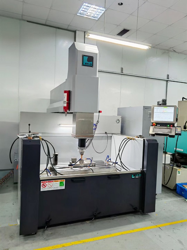 Ⱥ��CNC�R��𻨙C(j��)LN80