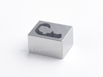 ����늻𻨾��и���ģ����