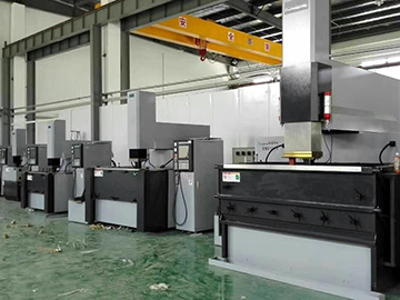 Ⱥ��ţ�^ʽCNC늻𻨙C��